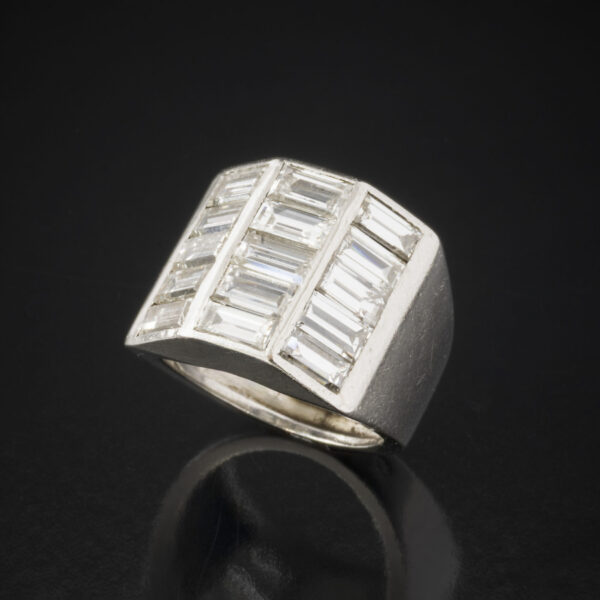 RENÉ BOIVIN <br> Bague Trois Plans