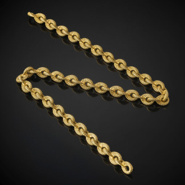 VAN CLEEF & ARPELS <br> Sautoir Or