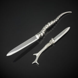 MARIA PERGAY <br> Coupes Papier