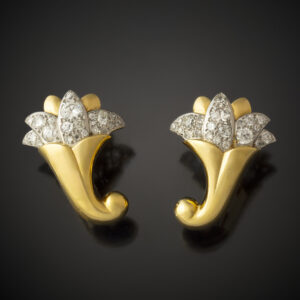 SUZANNE BELPERRON <br> Pair of Ear Clip