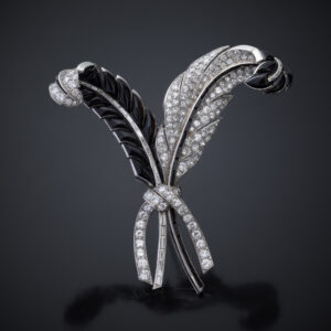 BOUCHERON <br> Feather Brooch